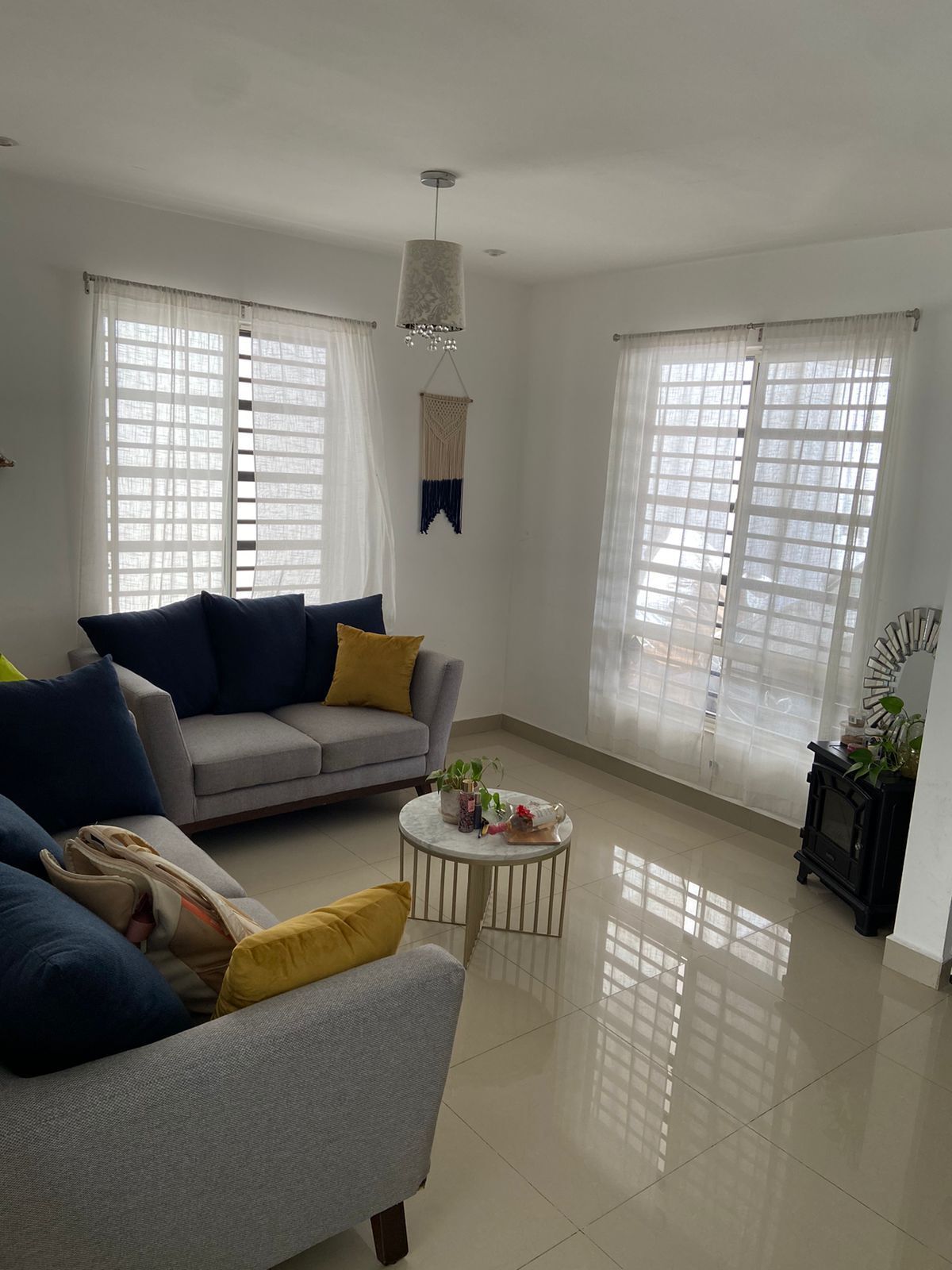 3 de 17: Sala