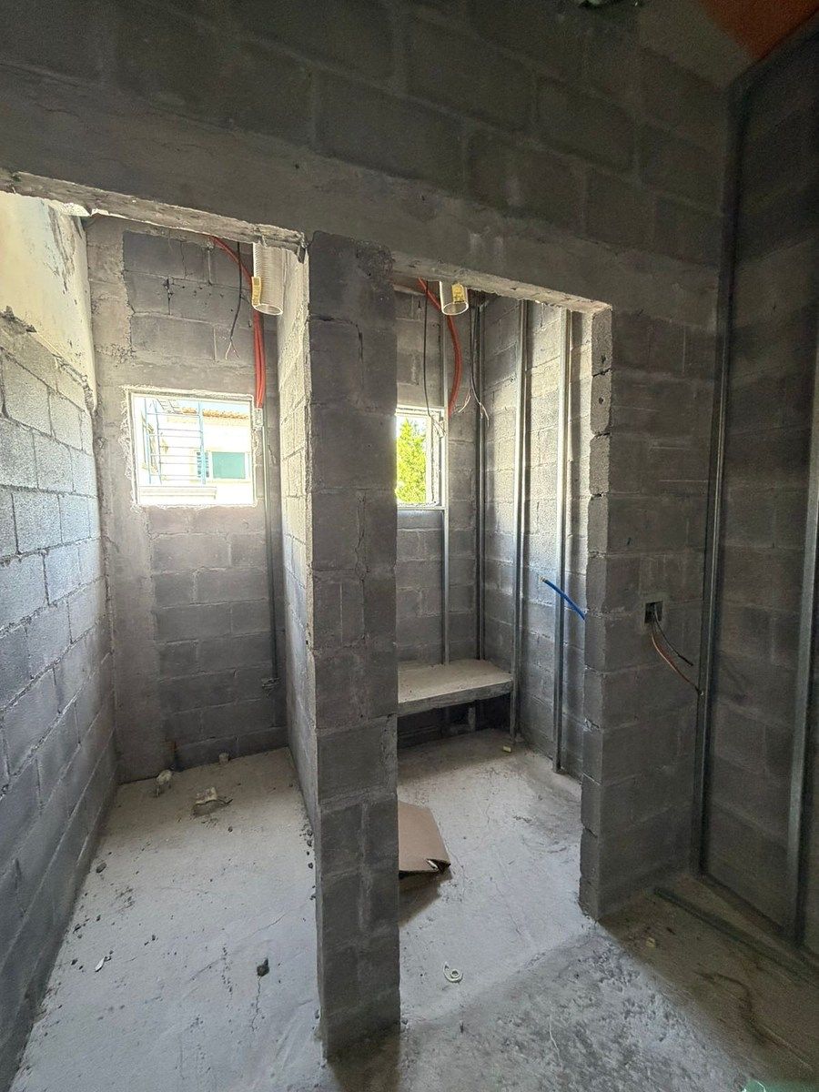 Baño Recamara Secundaria Planta Alta, foto 26 de 34