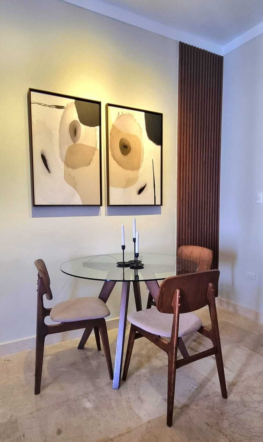 4 of 7