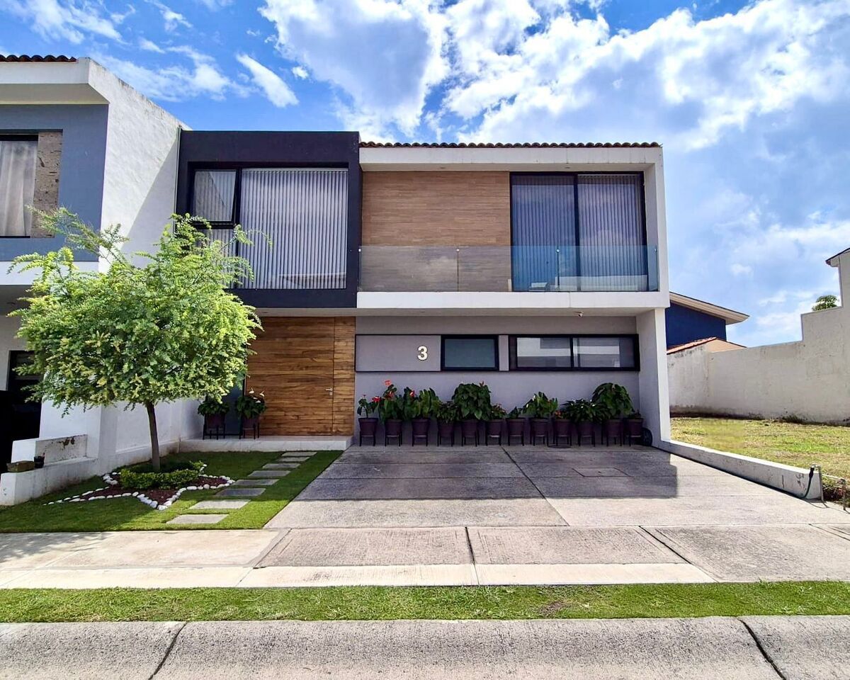 Casa en venta en Fracc. Bosques de Santa Anita, Tlajomulco