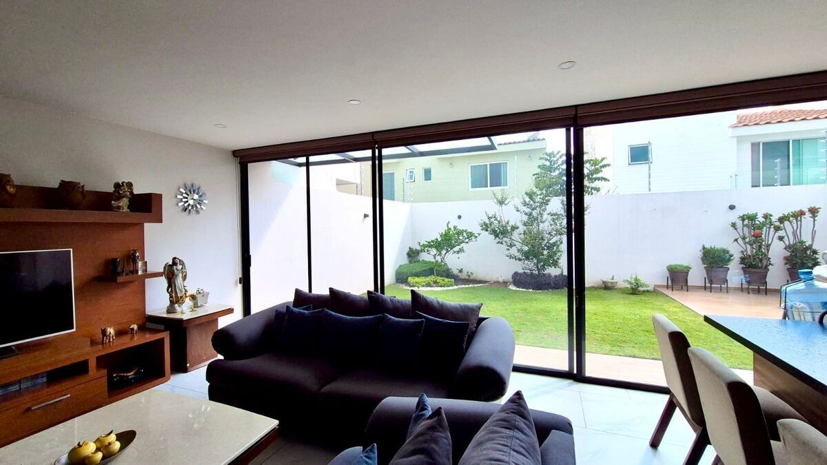 Foto 8 de Casa en venta en Fracc. Bosques de Santa Anita, Tlajomulco