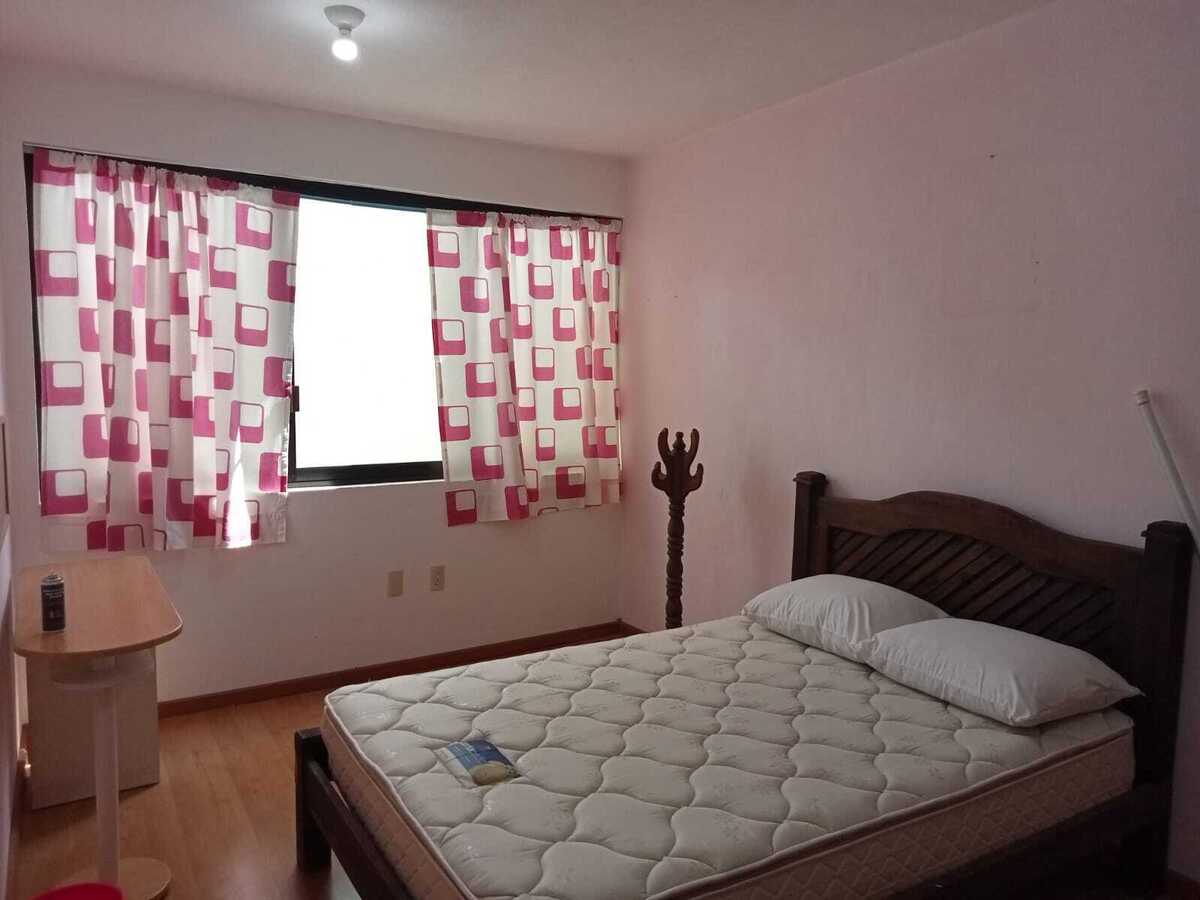 17 de 21: Recamara en planta alta