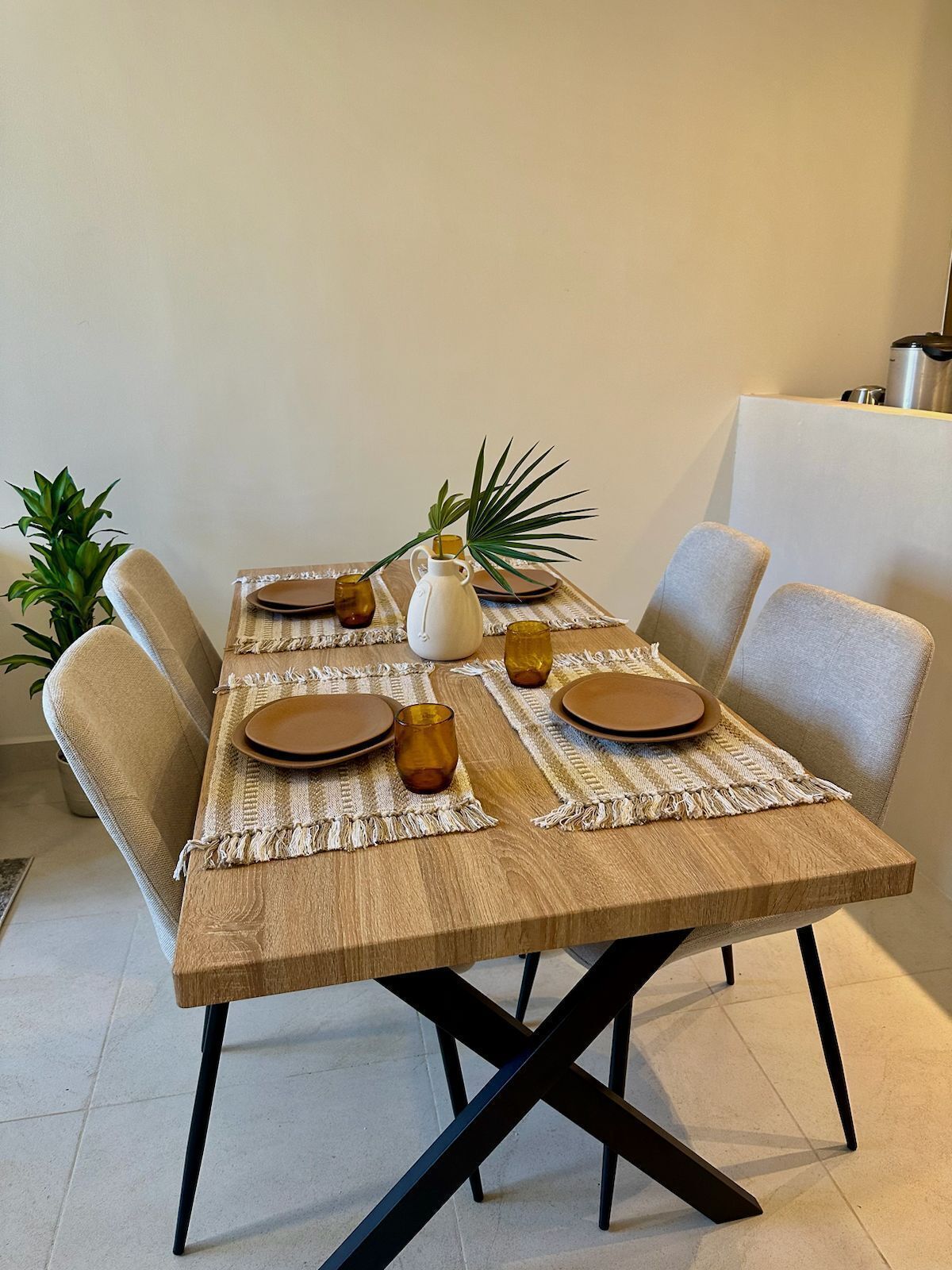 2 de 12: Comedor