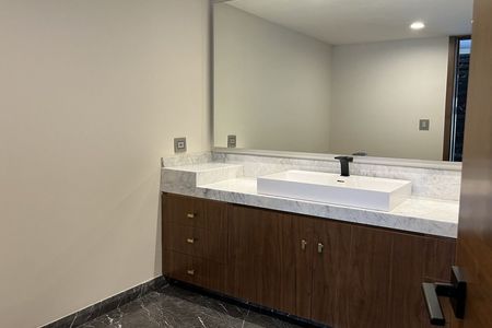 Vendendo incrível mansão