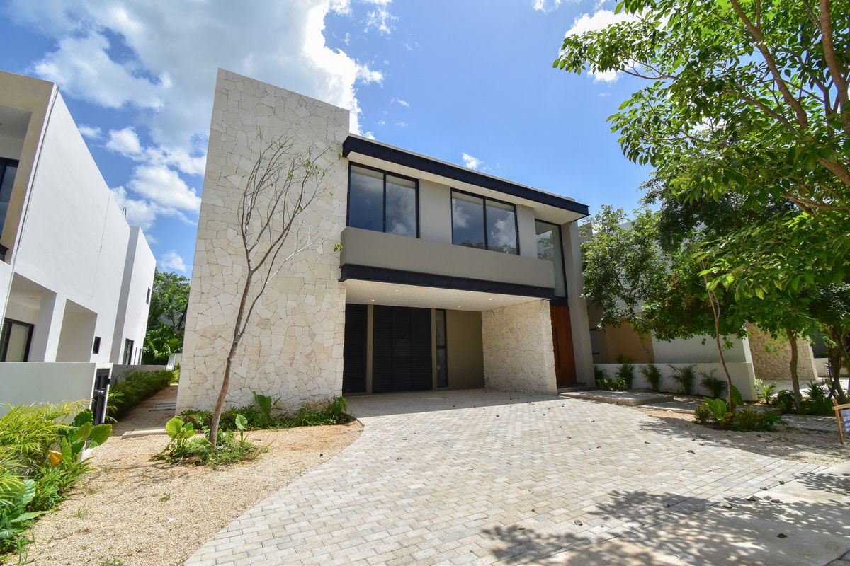 Preventa Residencia en Yucatán Country Club en Privada Oasis