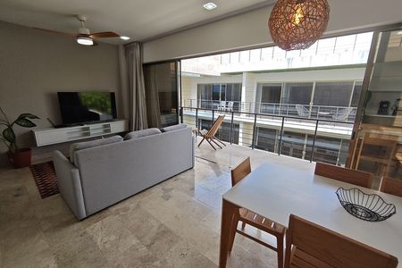 Brava Towers 407