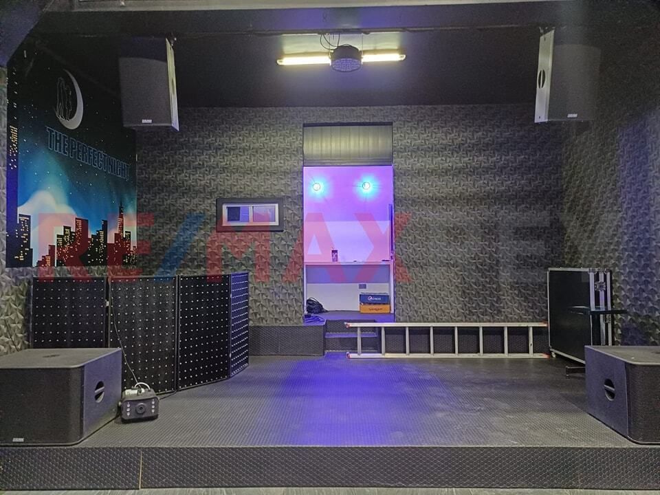 8 de 21