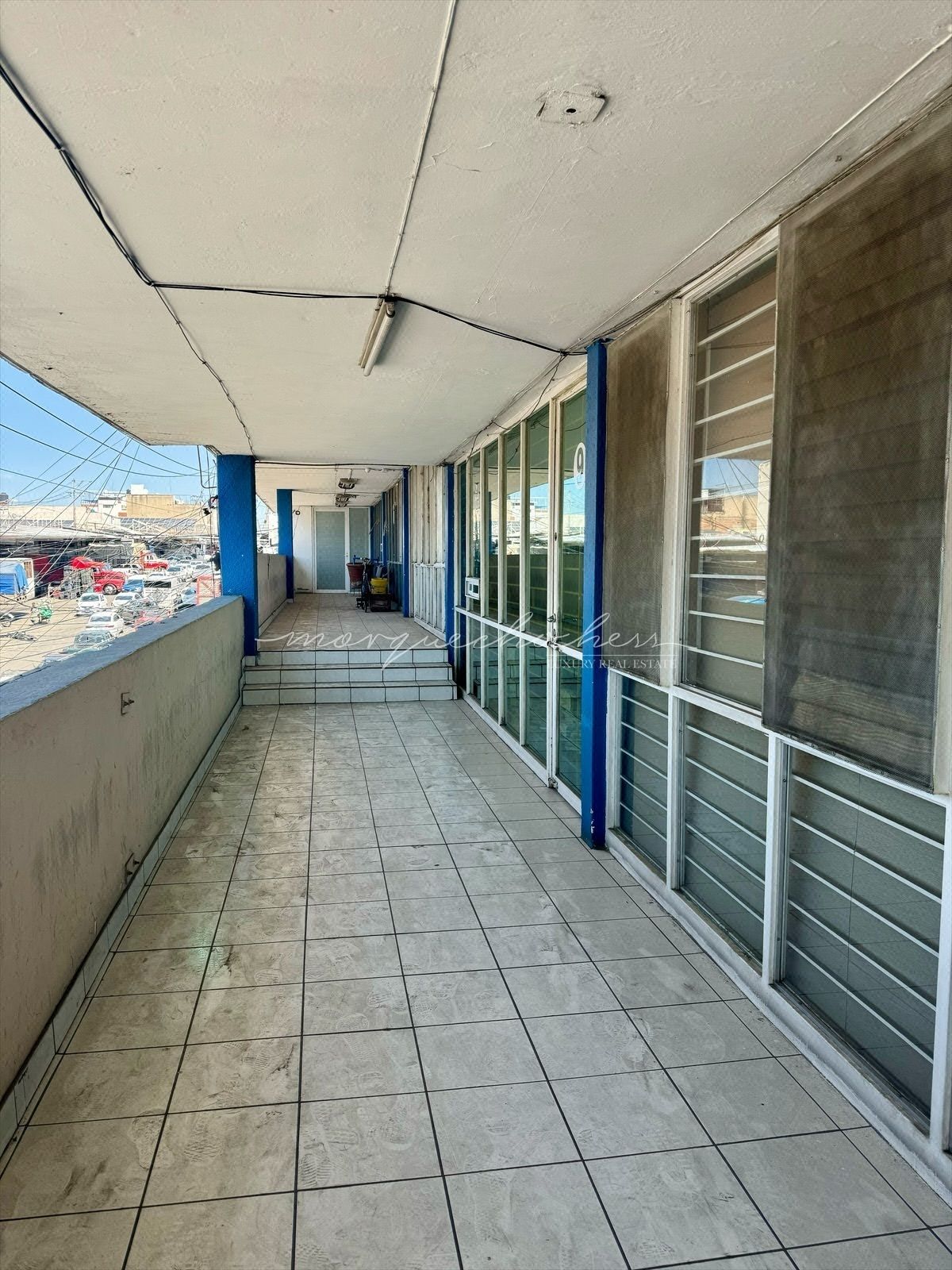 Foto 5 de Oficinas en venta o renta mercado de abastos