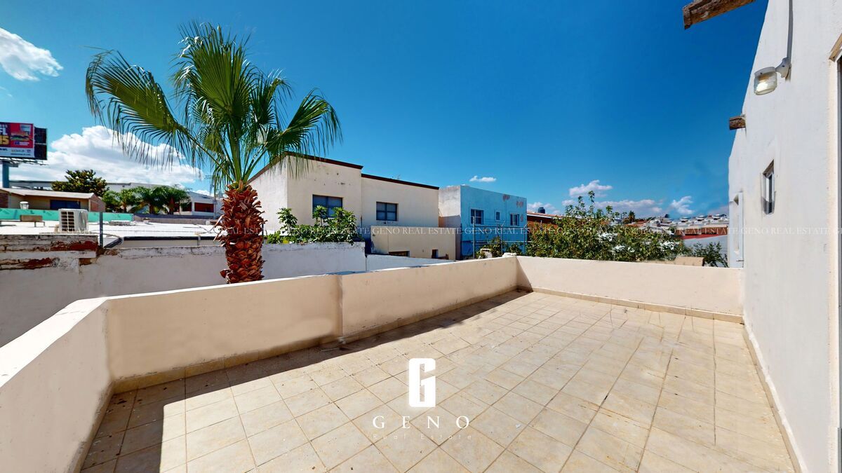 26 de 28: Terraza muy amplia de recámara secundaria