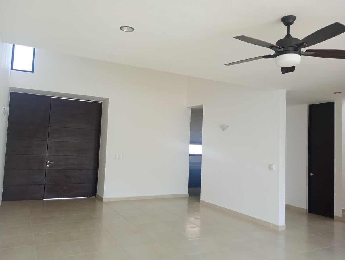House for Rent in Temozon, photo 1 of 16