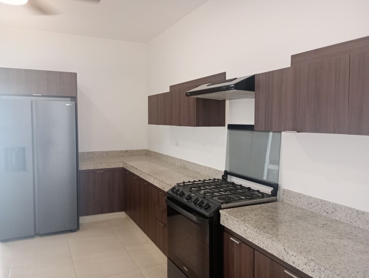 House in Temozón Norte, Mérida, photo 2 of 16
