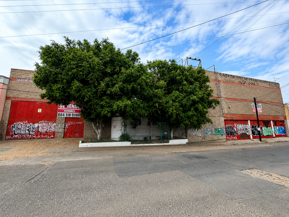 La Herrera | Warehouse for Rent, photo 1 of 12