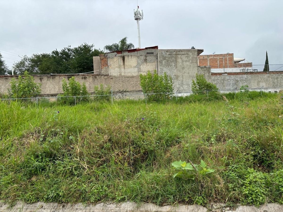 Terreno en venta en Rincón de los cerezos, foto 1 de 8