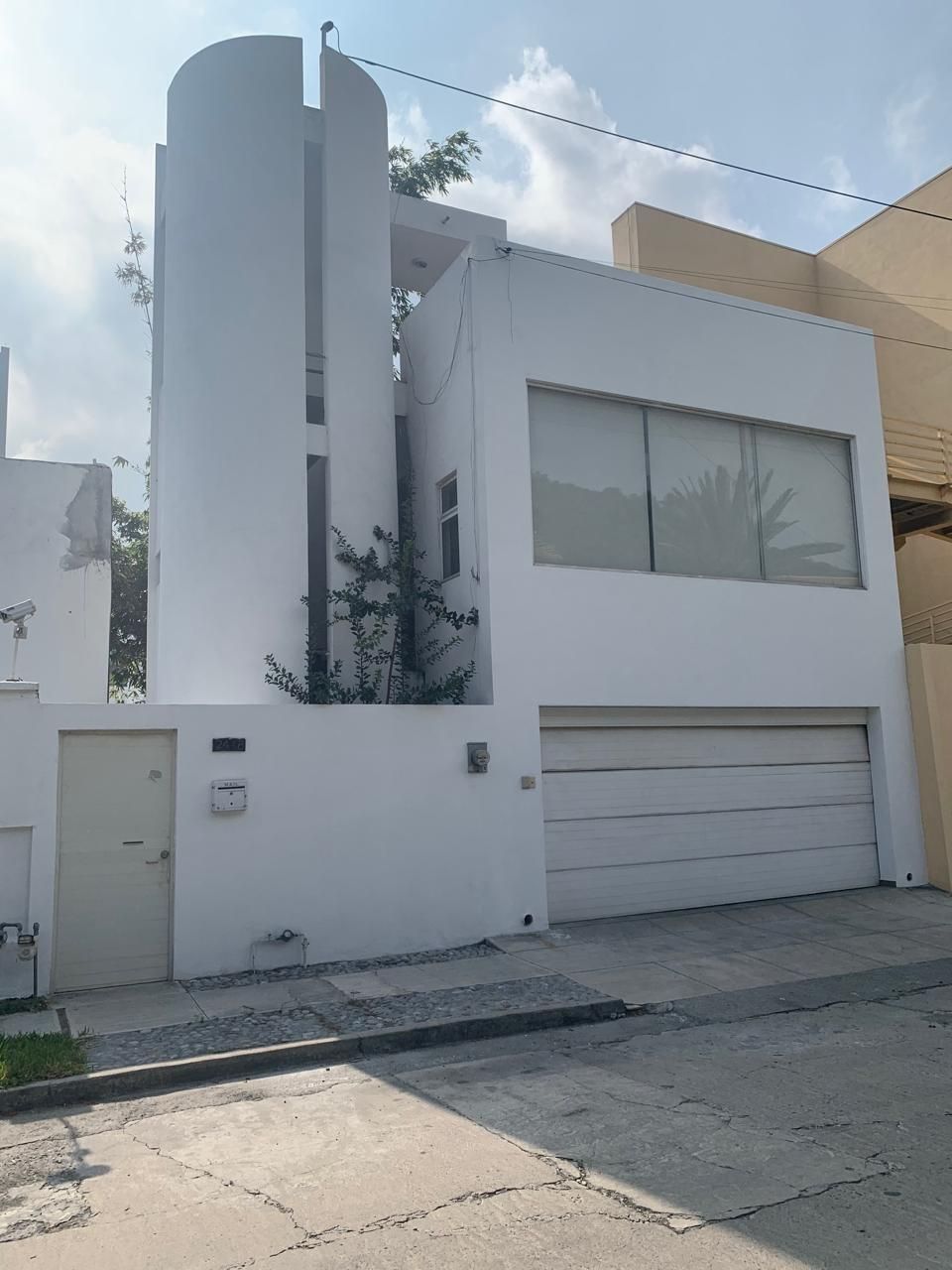 OFICINA EN RENTA  OBISPADO