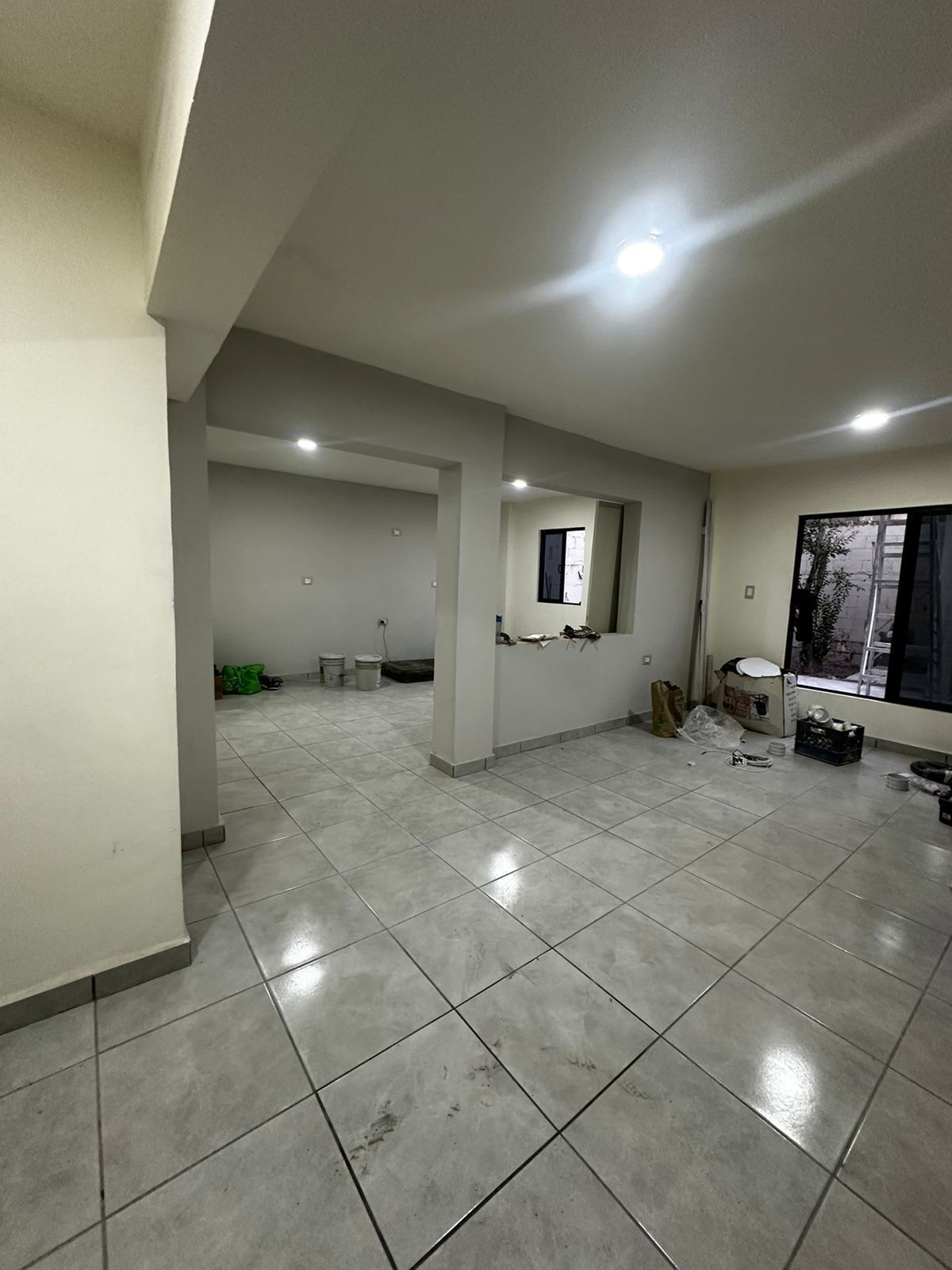 12 of 17: COMERDOR Y COCINA