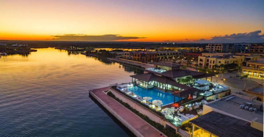 11 de 13: Vista aerea de la Marina del Fishing Lodge 