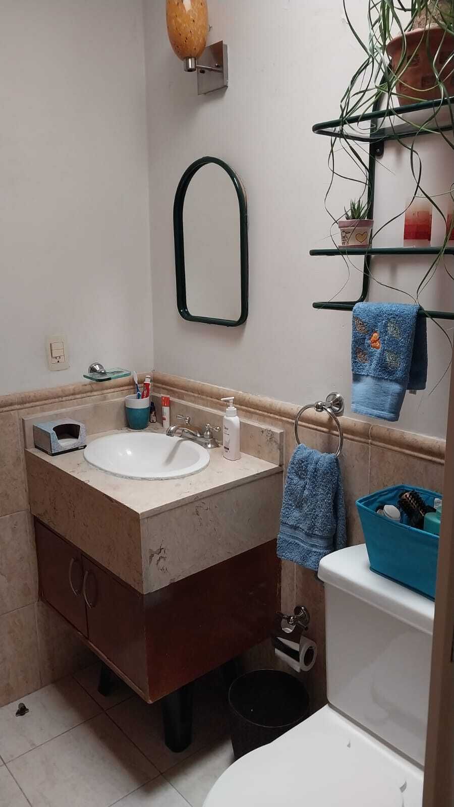 17 de 29: Baño compartido