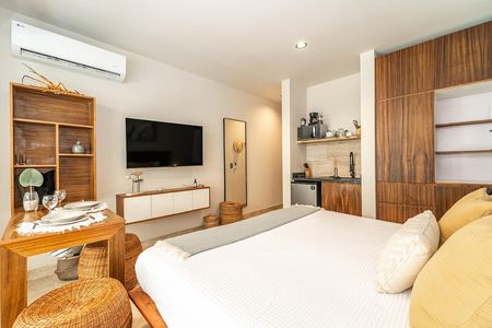 Akua Tulum 13
