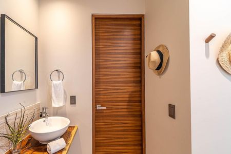 Akua Tulum 13
