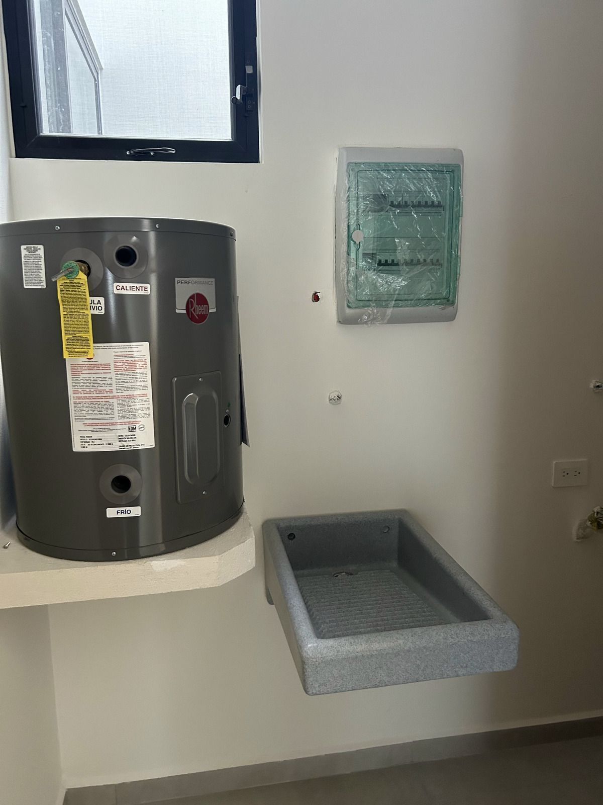 6 of 20: Área de Lavado