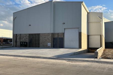 Armazém para alugar no Parque Industrial Santa Cruz de las Flores
