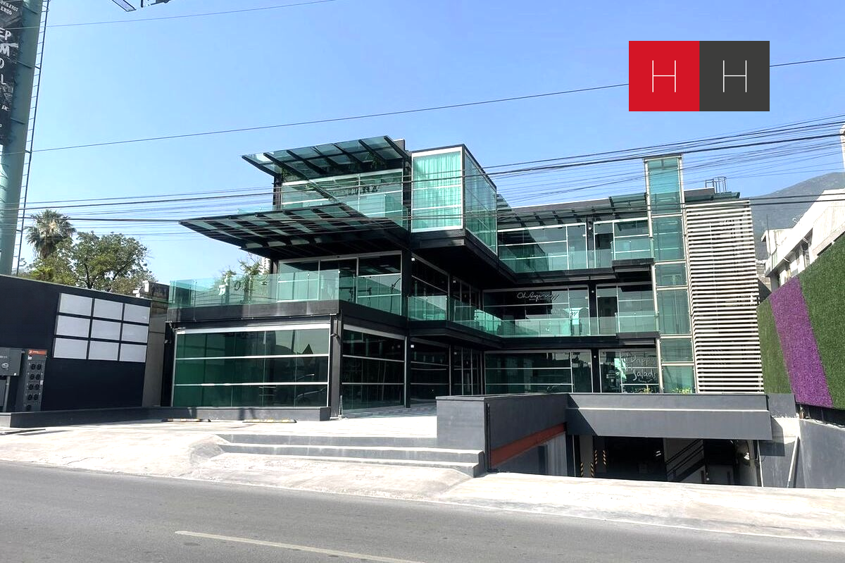 Local Comercial en Renta en  Paseo de Los Leones