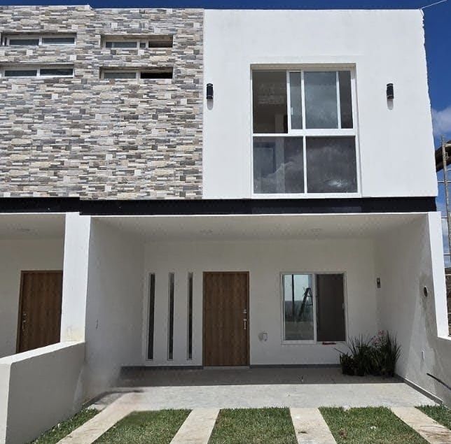 CASA EN VENTA ALTUS QUINTAS