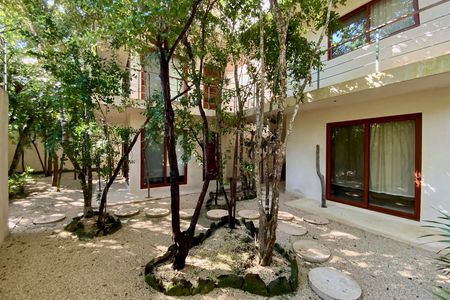 Apartamento equipado no condomínio exclusivo MAGNOLIAS, com piscina.
