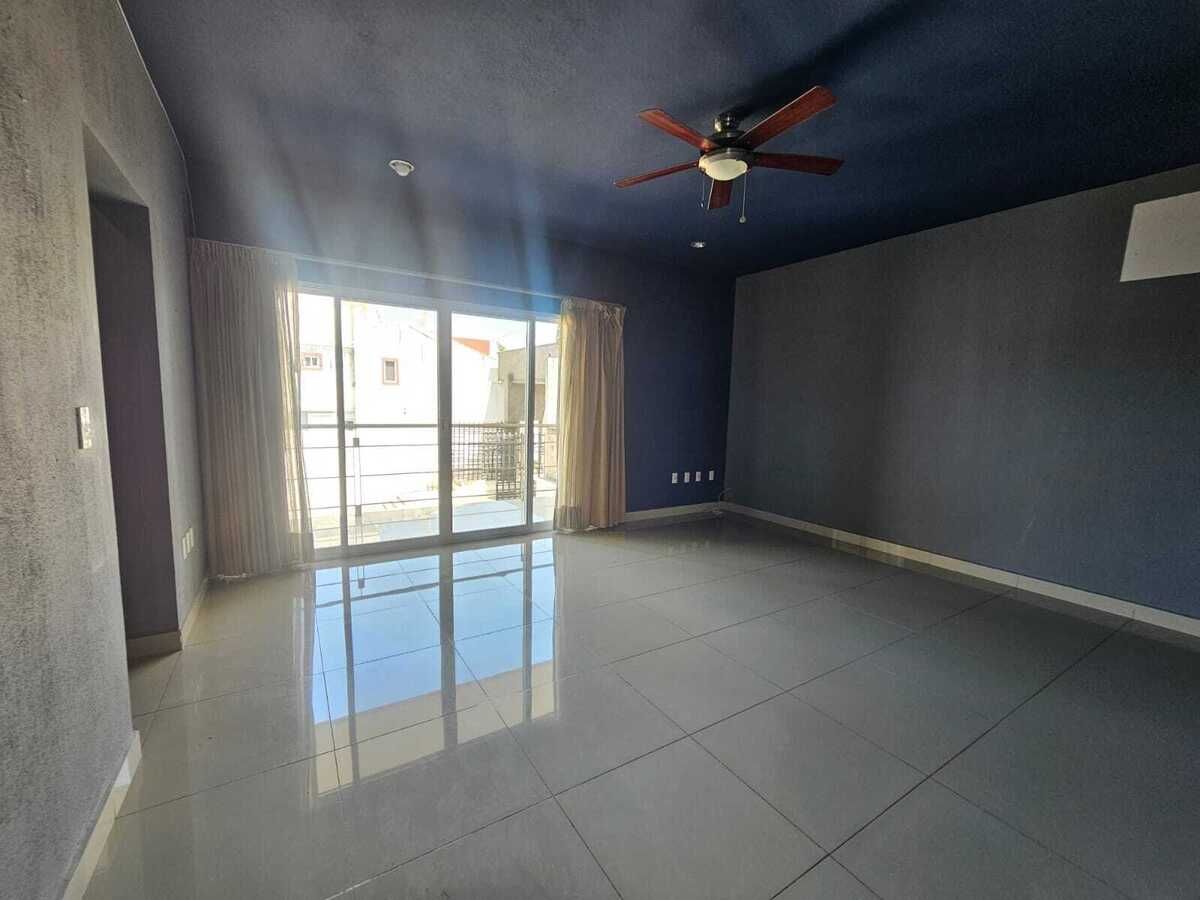 32 de 44