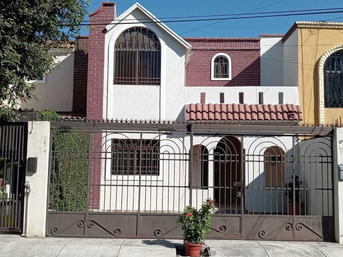 https://assets.easybroker.com/property_images/4796068/81253157/EB-RK6068.jpeg?version=1728961859