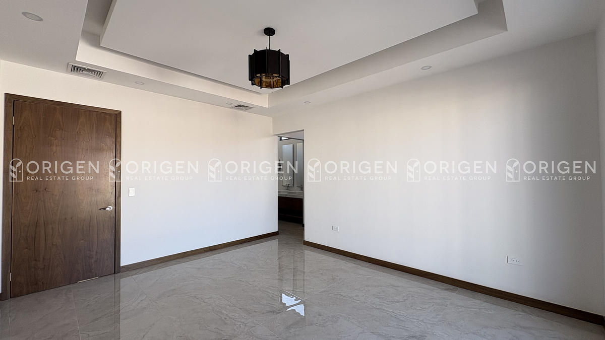 House in Bosques del Valle, Chihuahua, photo 10 of 24