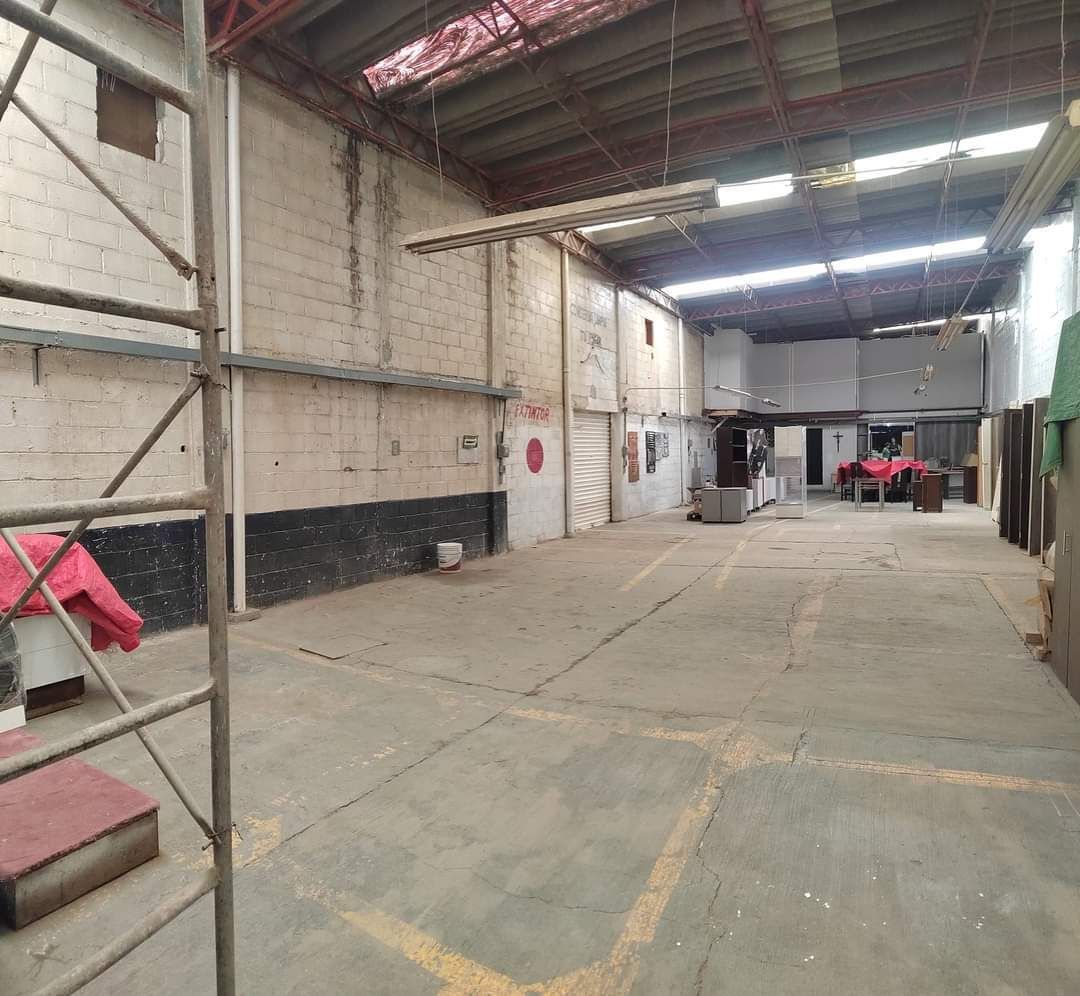 BODEGA COMERCIAL EN RENTA, NAUCALPAN
