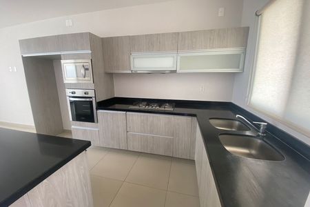 HOUSE FOR RENT IN AUREA RESIDENTIAL