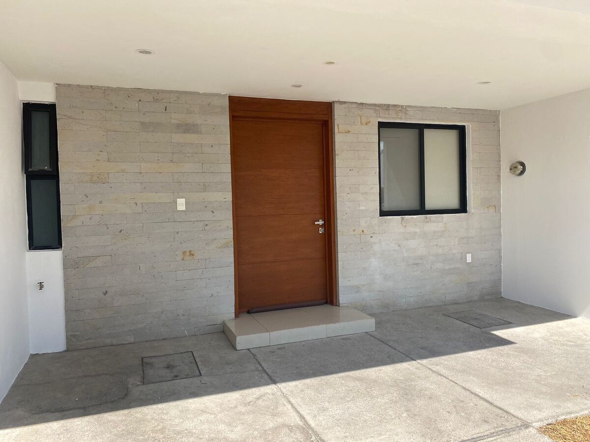 House in Aurea Residencial, Tlaquepaque, photo 2 of 23