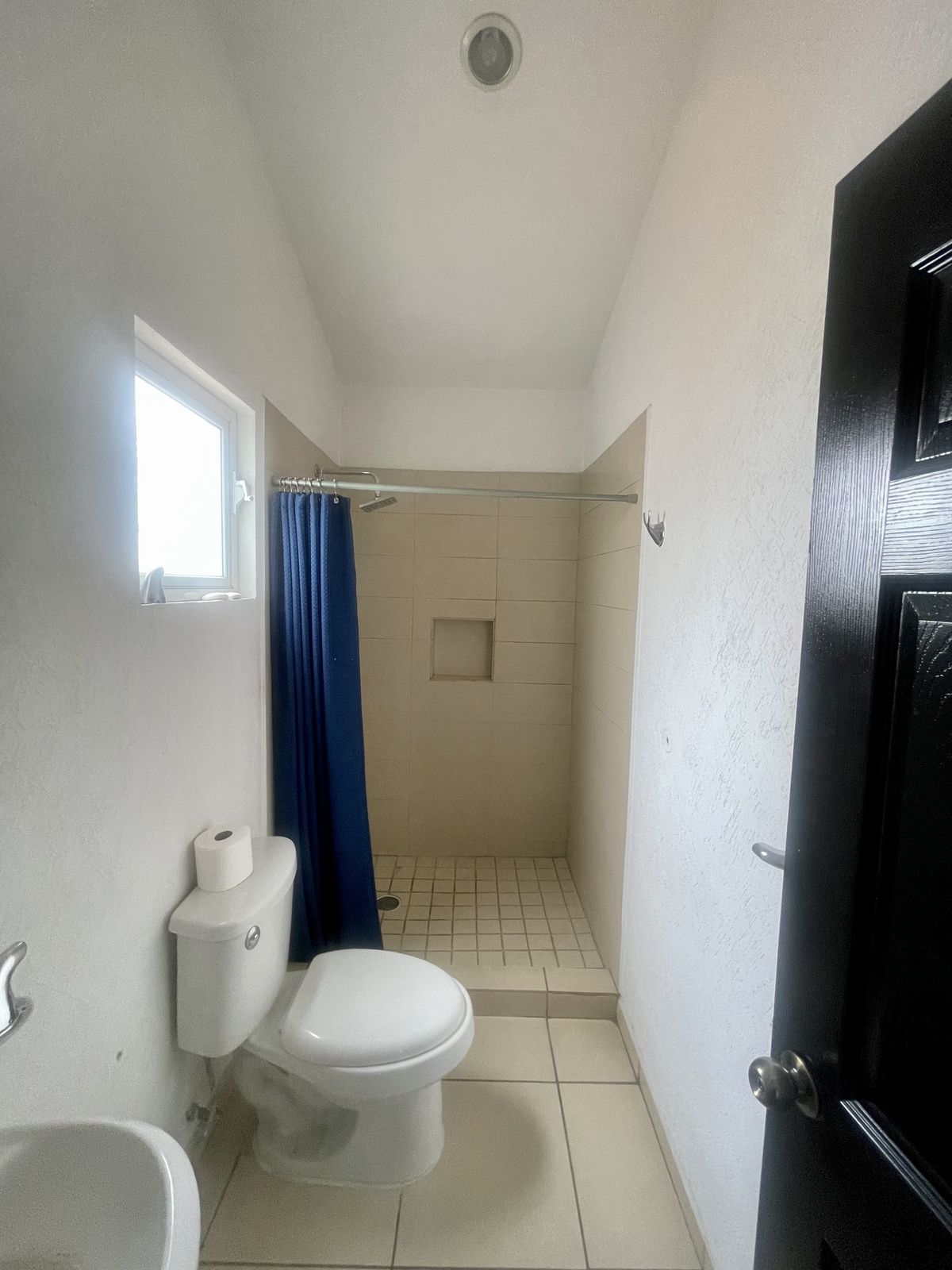 15 de 15: Baño compartido