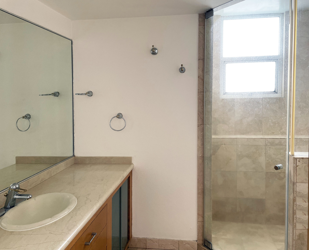 7 de 20: Baño principal