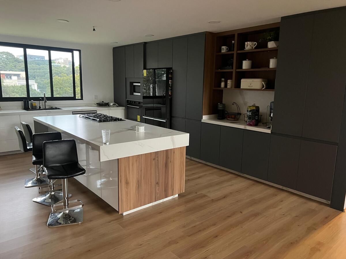 2 of 38: Cocina