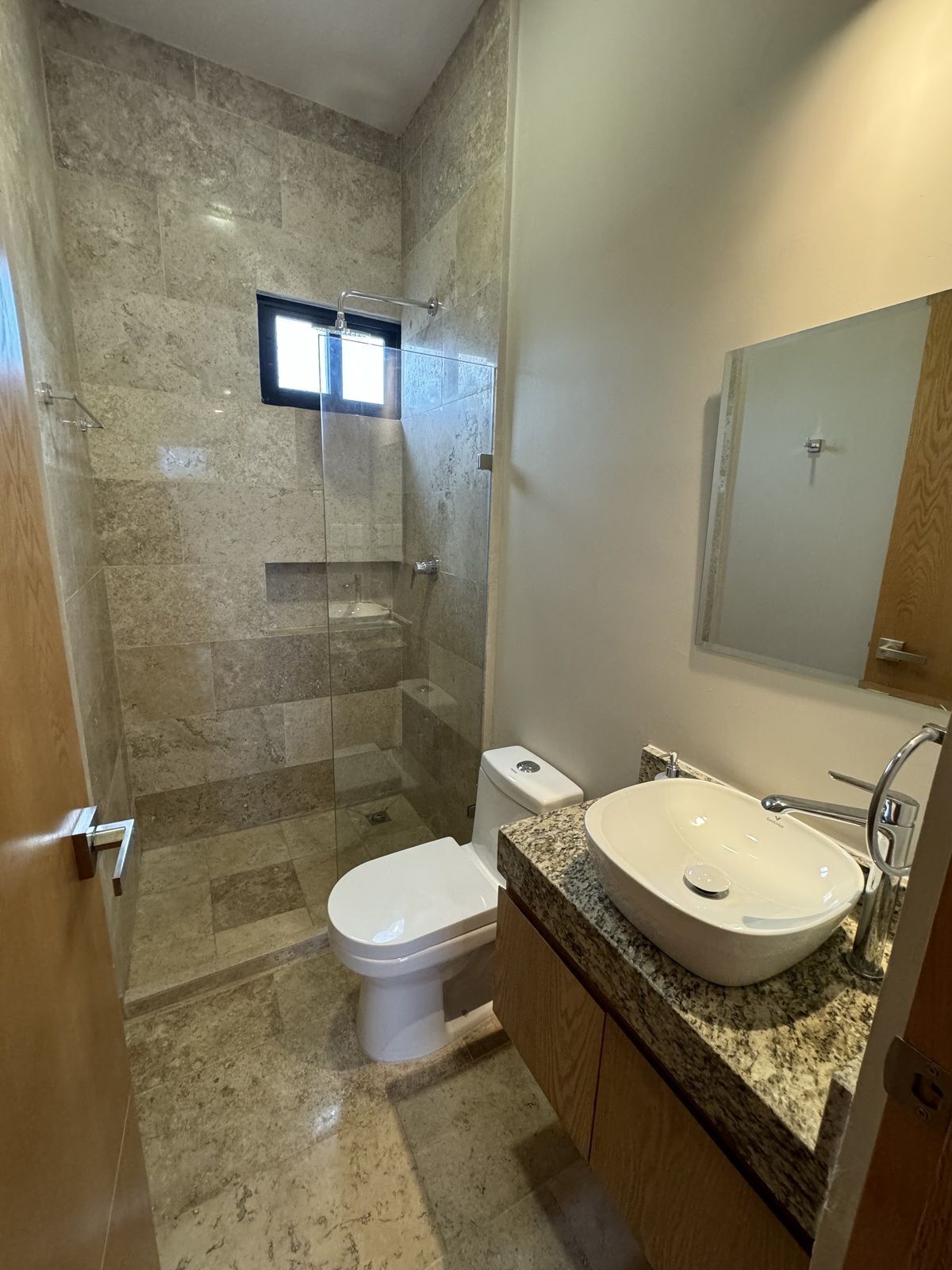 5 de 19: Baño completo