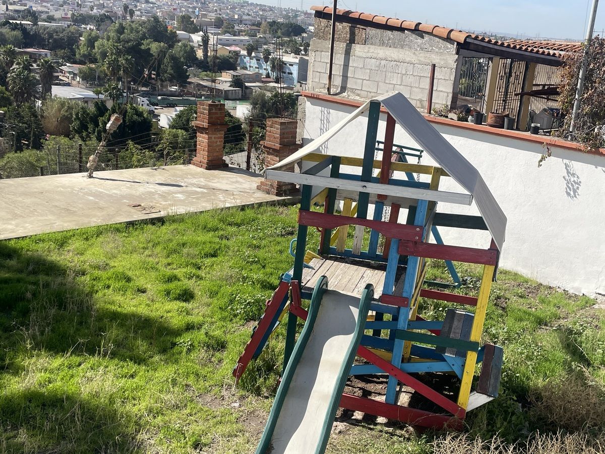 6 de 14: Patio con jardin