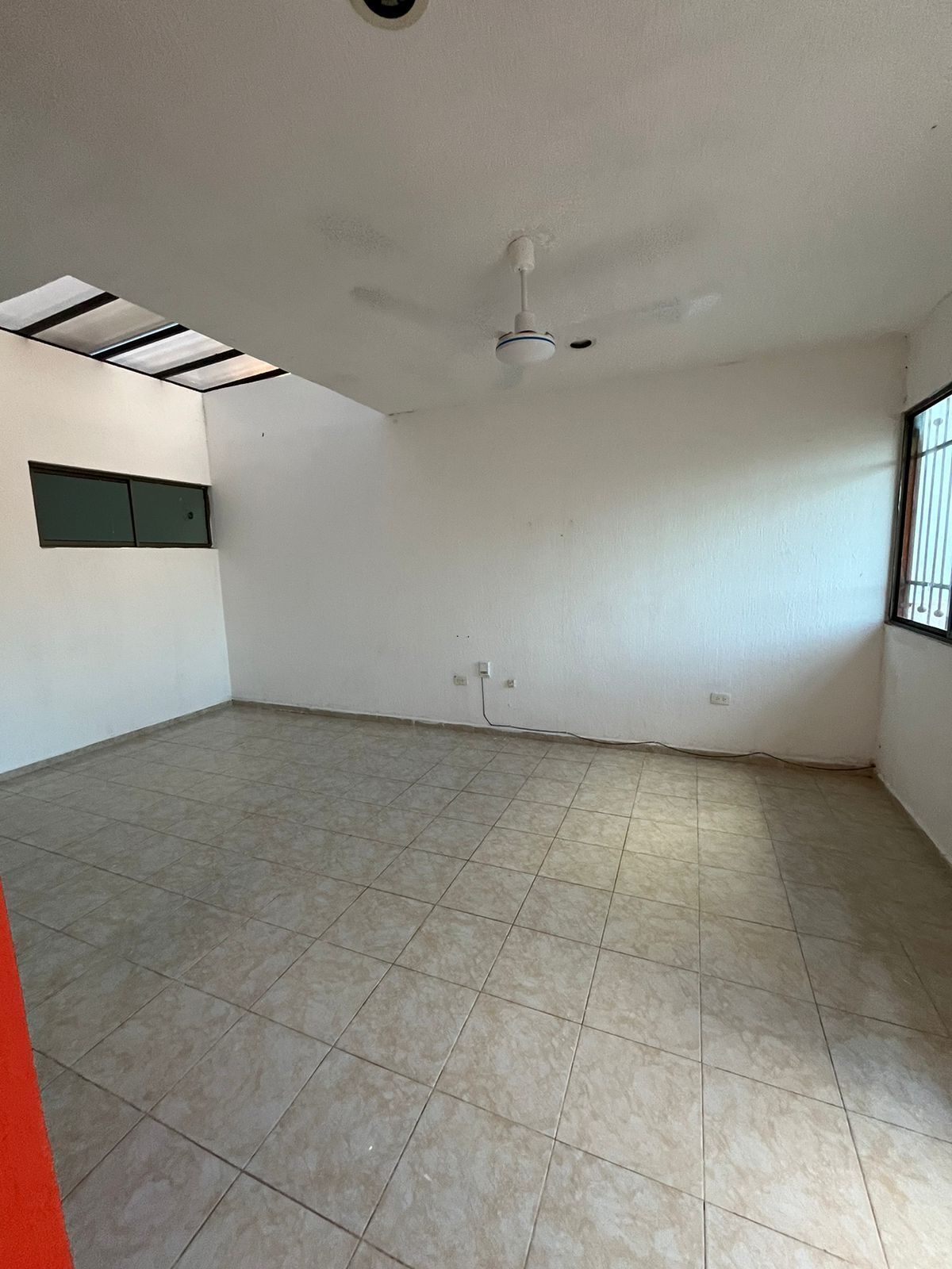 3 de 14: Sala