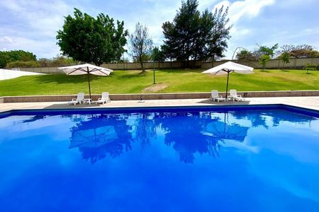 Terreno en Venta en Fraccionamiento Bosque Real, Tlajomulco