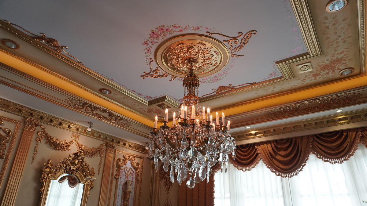 16 de 40: Lámpara histórica