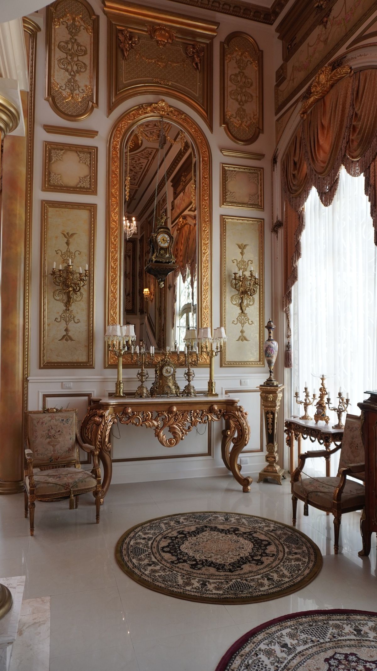 18 de 40: Pasillo principal