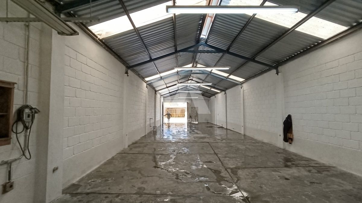 Bodega comercial en Saltillo Zona Centro, Saltillo, foto 4 de 8