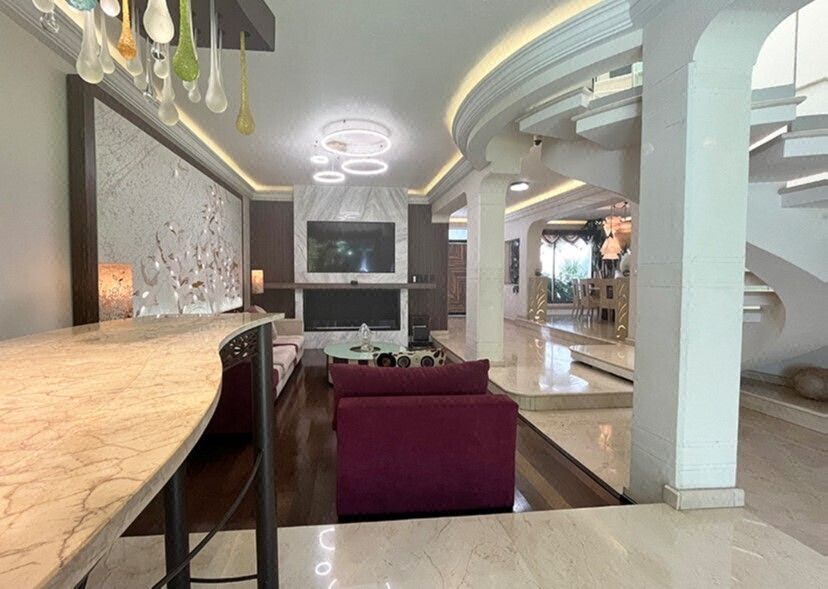 Casa en Venta en JARDINES EN LA MONTAÑA