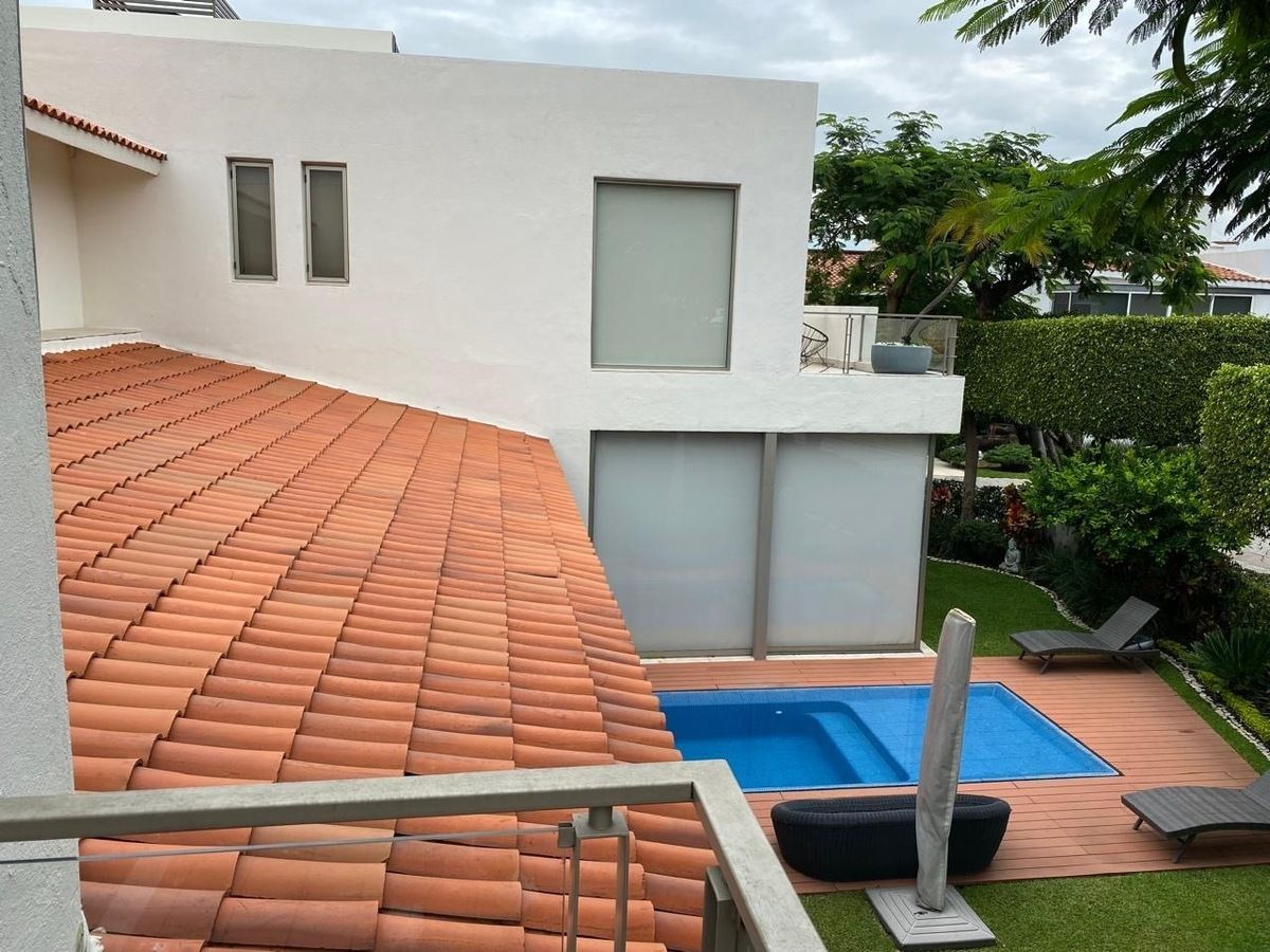 VENTA CASA EN KLOSTER SUMIYA FRENTE AL LAGO - foto 2