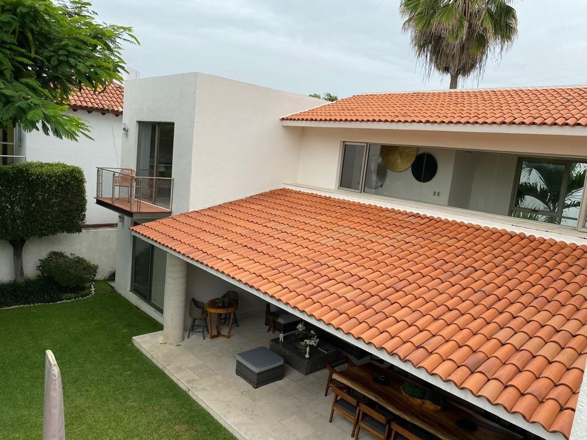 VENTA CASA EN KLOSTER SUMIYA FRENTE AL LAGO