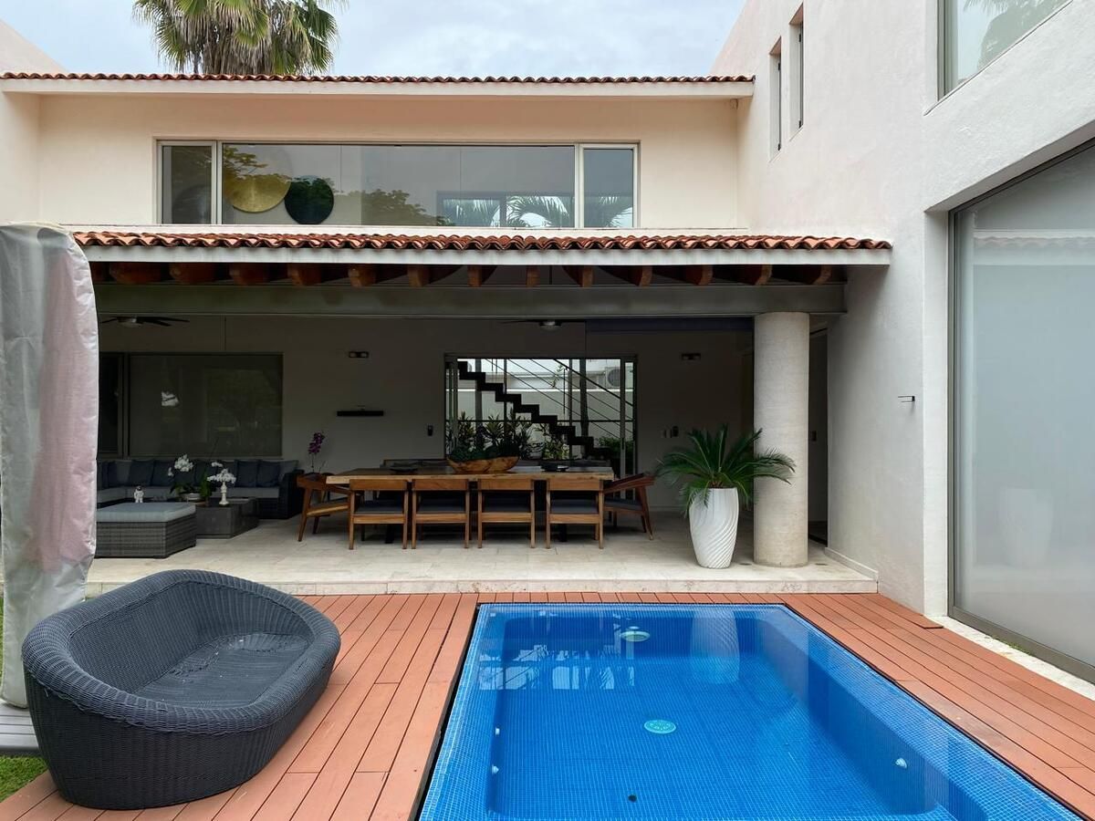 VENTA CASA EN KLOSTER SUMIYA FRENTE AL LAGO - foto 4