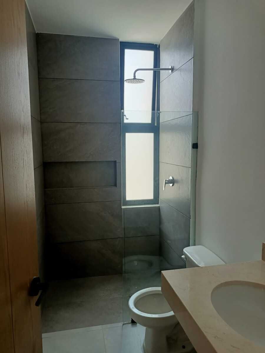 18 de 45: Casa muestra, imagen ilustrativa, No incluye muebles