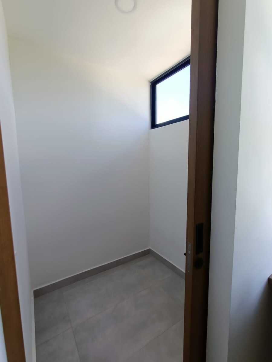 31 de 45: Casa muestra, imagen ilustrativa, No incluye muebles